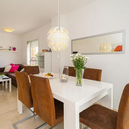 Estrella 2-1ba Spaniahome Appartement *